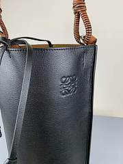 LOEWE Gate Bucket Handle bag in natural calfskin (Black) 329.56.Z85 - 3