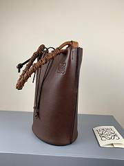 LOEWE Gate Bucket Handle bag in natural calfskin (Dark Taupe) 329.56.Z85 - 3