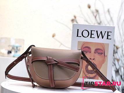 LOEWE Small Gate bag in soft calfskin (Oatmeal) 321.54.T20 - 1