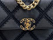 CHANEL 19 Handbag (Black) AS1160 B04852 94305 - 2