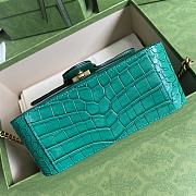 GUCCI GG Marmont mini top handle bag (Green Crocodile Pattern) 547260 - 2
