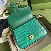 GUCCI GG Marmont mini top handle bag (Green Crocodile Pattern) 547260 - 3