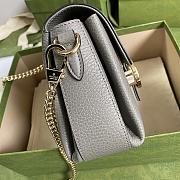 GUCCI Dollar Calfskin Interlocking G Small Crossbody Bag (Gray leather) 607720 - 3