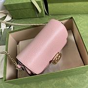 GUCCI Dollar Calfskin Interlocking G Small Crossbody Bag (Pink leather) 607720 - 4