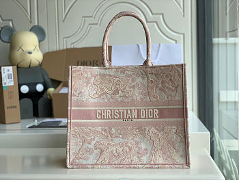Dior Large Book Tote (Pink) Toile de Jouy Embroidery 41cm M1286ZTDT_M956