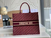 Dior Large Book Tote (Burgundy) Dior Oblique Embroidery 42cm M1286ZRIW_M974 - 1