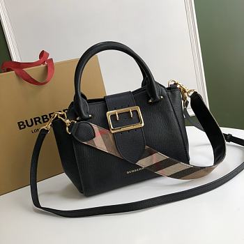 Burberry Buckle Bag (Black) 7971