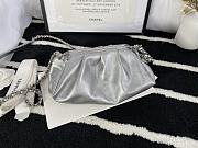 Chanel Cloud Bag (Silver) 22cm  - 5