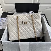 CHANEL Rhombohedral Leather Tote Shopping Bag 35cm (White) AS6611 - 1