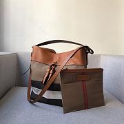 BURBERRY Original Single New Plaid Cotton And Linen Blended Hobo Bag (Brown) 50431 - 3