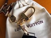 LV Keychain M65216 This LV Facettes Keychain - 2