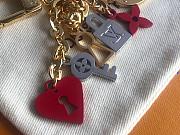 LV keychain M67438 This Love Lock Heart and Keys bag decoration and keychain - 6