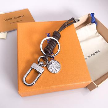 LV original single keychain M67224 new and old flowers