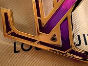 LV Plexi bag decoration magnifies the classic LV letters 2 - 5