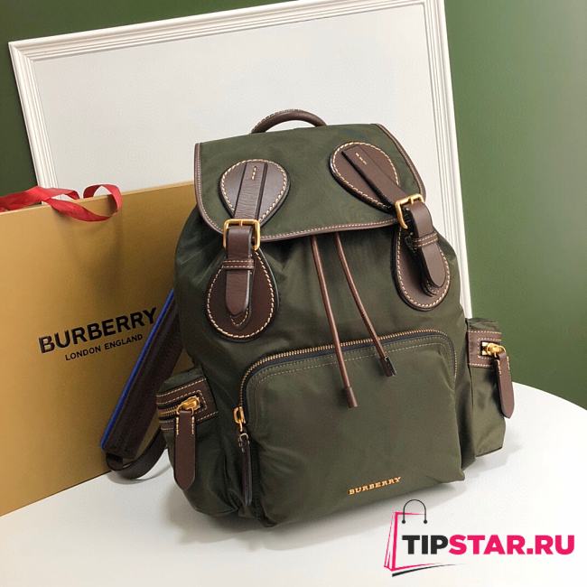 BURBERRY B’s latest iconic The Rucksack Army Backpack (Green) - 1