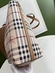 BURBERRY Home Double-Sided Shopping Bag (Beige)  - 3