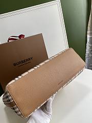 BURBERRY Home Double-Sided Shopping Bag (Beige)  - 6