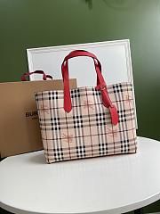 BURBERRY Home Double-Sided Shopping Bag (Red)  - 1