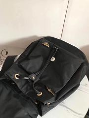 PRADA Counter Sync Explosion Model Bz1562 Imported Waterproof Nylon Backpack   - 6