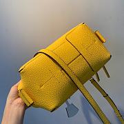 TORI BURCH Lychee Leather Retro Hardware Outlines The Round Outline Of Perry Portable (Yellow)   - 2