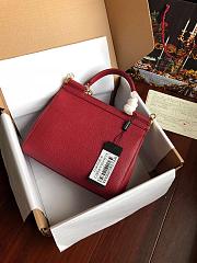 D&G medium Sicily bag in dauphine calfskin in red 25cm - 3