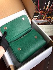 D&G medium Sicily bag in dauphine calfskin in green 25cm - 3