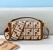 FENDI BAGUETTE Brown Leather Bag With FF Embroidery 8BR600AF2QF1C0G  - 5