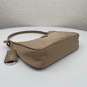 PRADA Re-Nylon Re-Edition Mini-Bag (Beige) 1NE515_RDH0_F0F24  - 4