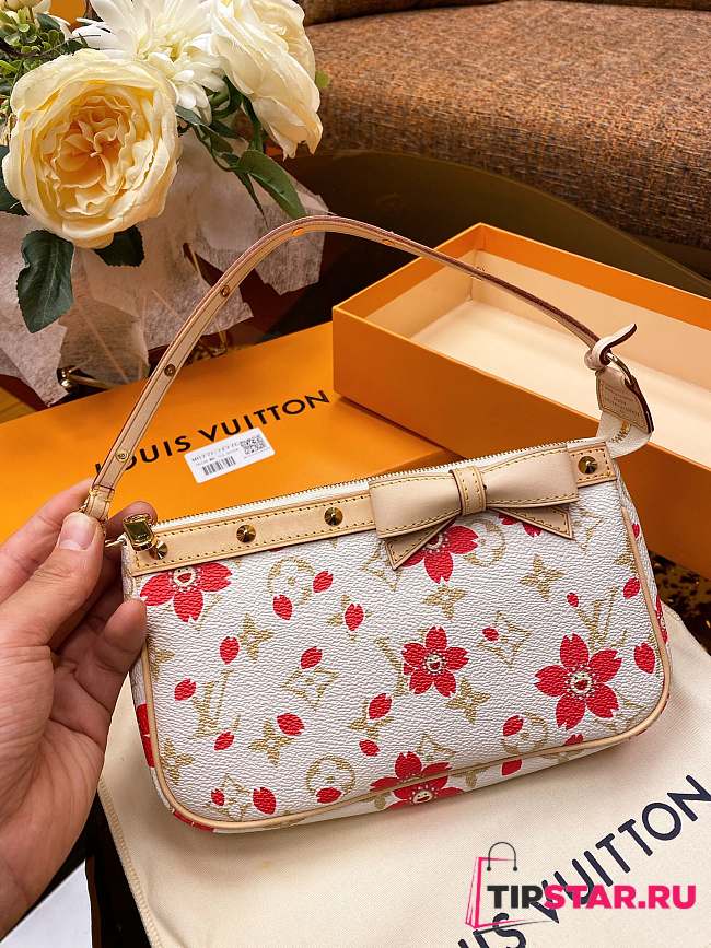 LV Original Single White Flower Murakami Cherry Blossom Limited Edition Mahjong Bag M67760  - 1