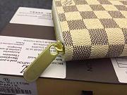 LV White Grid N60019  - 5