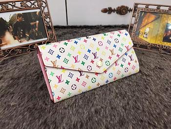 LV White Color M60668 