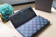 LV Tri-Fold Wallet Black Grid  - 2