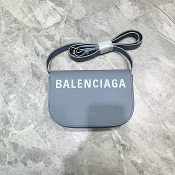 Balenciaga Ville Day Parisian Tofu Bag 2018 (Grey) 542207780 