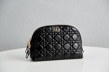 Dior Caro Beauty Pouch (Black) S5047UNSQ_M900 