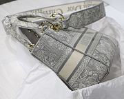 Dior Medium Lady D-Lite Toile de Jouy Reverse Embroidery Bag (Gray) M0565ORGO_M932 - 5