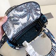 Medium Lady D-Lite Bag Palms Embroidery (Blue) M0565OREU_M928 - 4