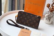 LV Zippy Dragonne Wallet M69407  - 3