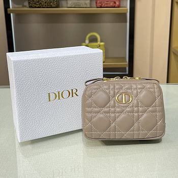 DIOR Small Caro Zipped Pouch Cannage Lambskin (Beige) 