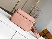 LV Lock Me Tender (Rose Water) M58555 - 4