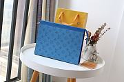 LV Pochette Voyage MM M30761  - 1