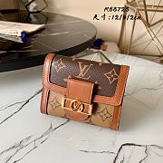 LV Dauphine Compact Wallet M68725  - 1
