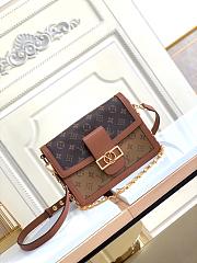 Louis Vuitton M45958 Dauphine MM Monogram Reverse Size 25 x 17 x 10.5 cm - 1