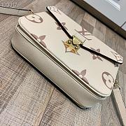 LV Pochette Métis Bicolor Monogram Empreinte Leather M45596  - 2