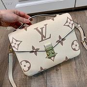 LV Pochette Métis Bicolor Monogram Empreinte Leather M45596  - 1