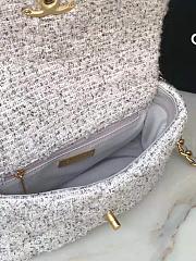CHANEL BAG 19 Fabric Tweed Gray and Creamy White AS1160 B05955 MG760  - 3
