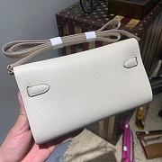 Hermès Kelly Classique To Go Woc Wallet (White)  - 5