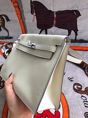 Hermes Kelly Danse 22cm (White) - 4