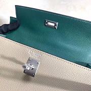 Hermes Kelly 25cm Original Epsom Leather Bag (Green_Gray) - 5