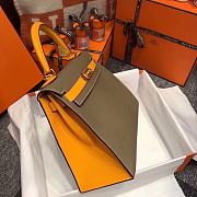 Hermes Kelly 28cm Original Epsom Leather Bag (Gray_Orange) - 2