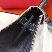 Hermes Kelly 28cm Original Epsom Leather Bag (White_Black) - 4